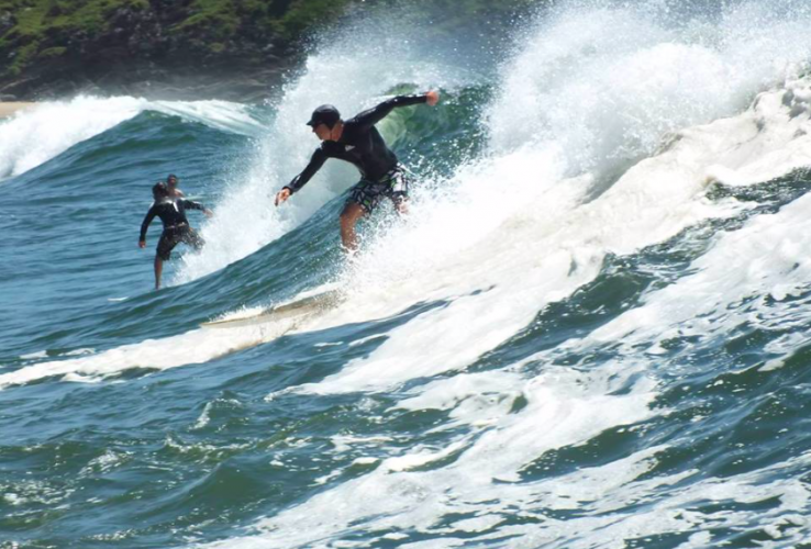 Diggers Beach Surfing